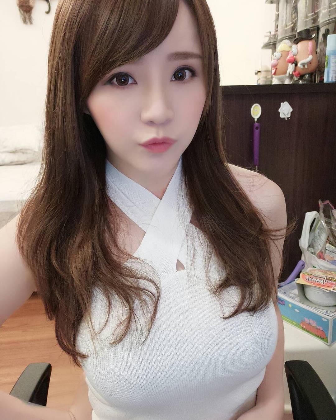 燙燙Leona 17平台火辣女主播-第1章-图片9