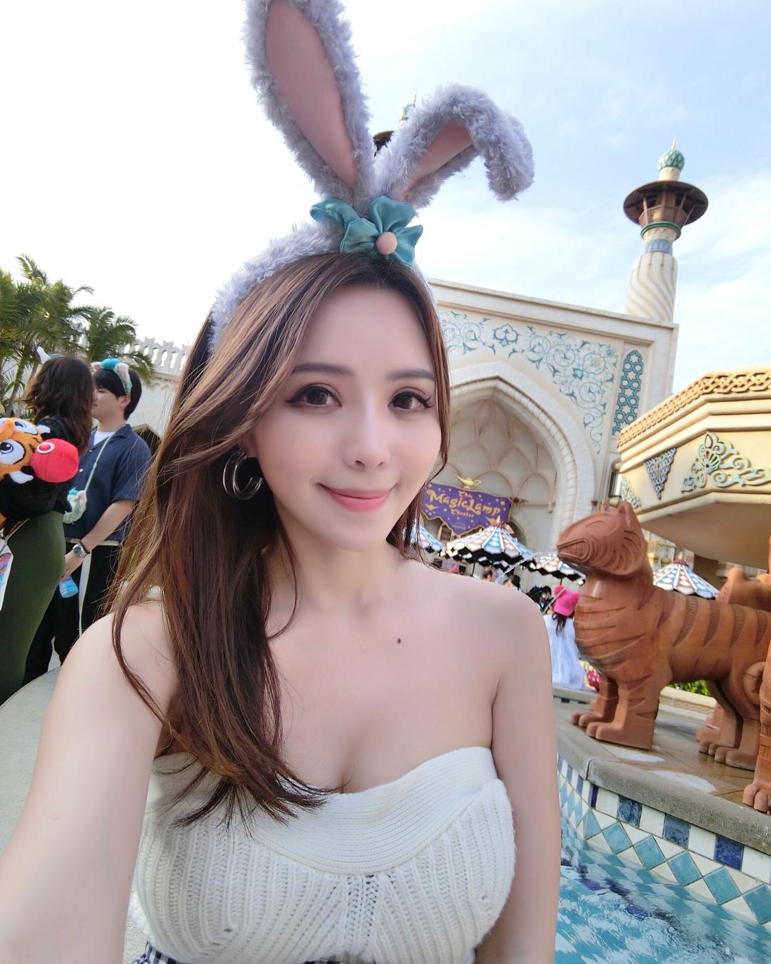 賴培培 愛穿比基尼的核彈級正妹-第1章-图片8