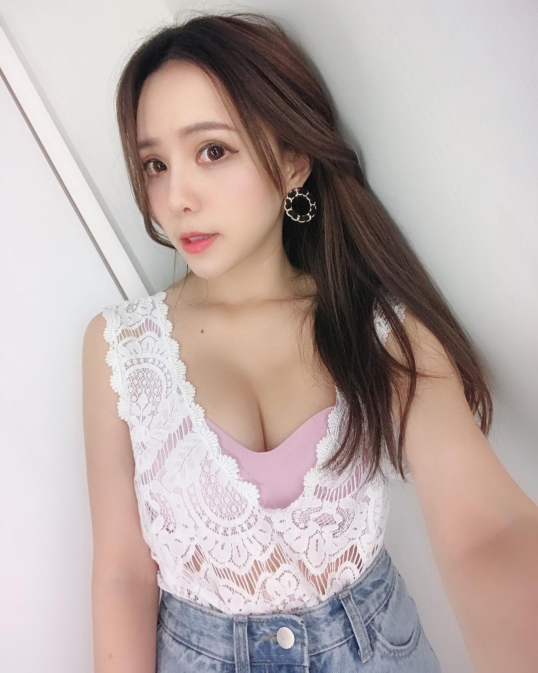 賴培培 愛穿比基尼的核彈級正妹-第1章-图片10