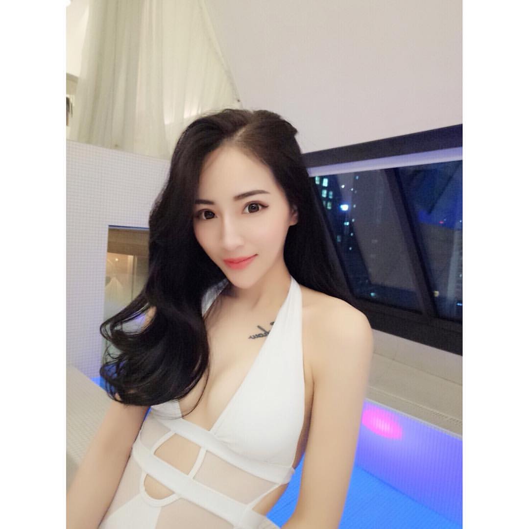 劉琇琇白皙飽滿圓球轟炸你的視覺神經-第1章-图片11