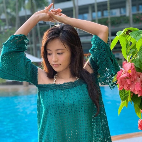 小島瑠璃子、年に一度のこじるりフェスアンコールでお尻の形丸出しのランジェリー姿...-第1章-图片9