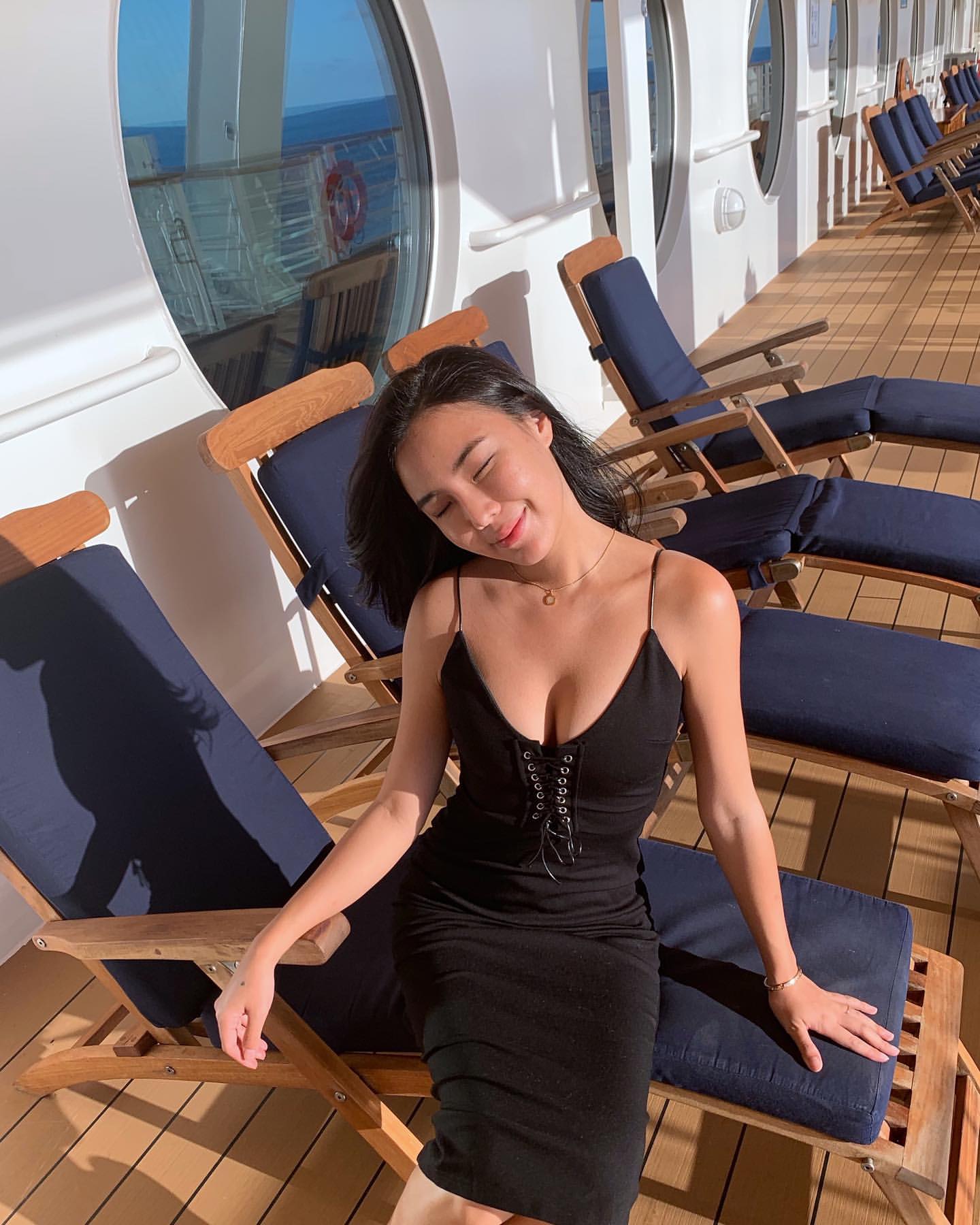 貴婦系正妹Stephanie傲挺渾圓乳球誠意滿滿-第1章-图片11