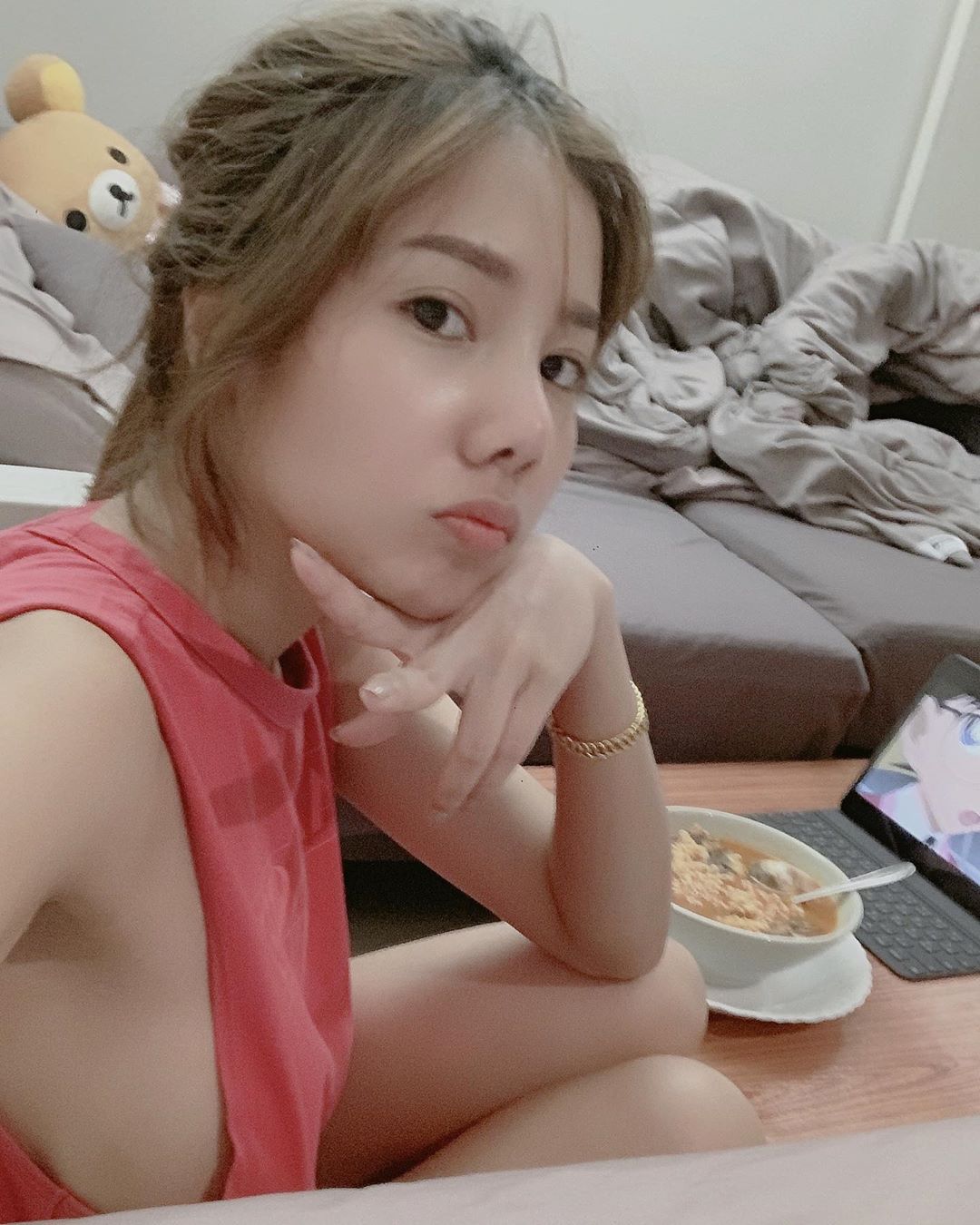 水滴美乳夠彈又翹 對你搔首弄姿無法淡定-第1章-图片5