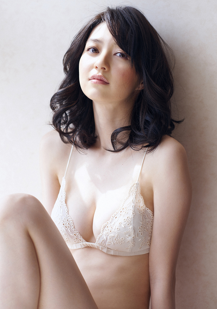 2019年6月10日 【寫真】逢澤莉娜演完《LEGAL V》久別拍攝寫真在韓國展露美乳纖腰-第1章-图片34
