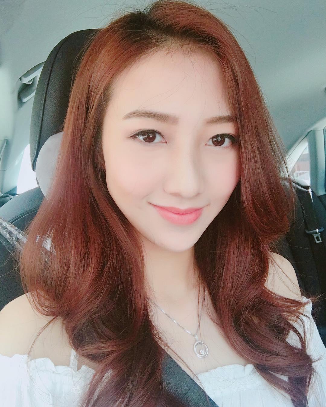 港姐亞軍何依婷IG私房美照-第1章-图片14