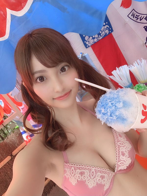 花咲れあ、普段は歯科助手として働くグラビア界の問題児・ランジェリー姿で著せ替え...-第1章-图片16