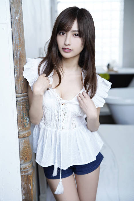 花咲れあ、普段は歯科助手として働くグラビア界の問題児・ランジェリー姿で著せ替え...-第1章-图片19