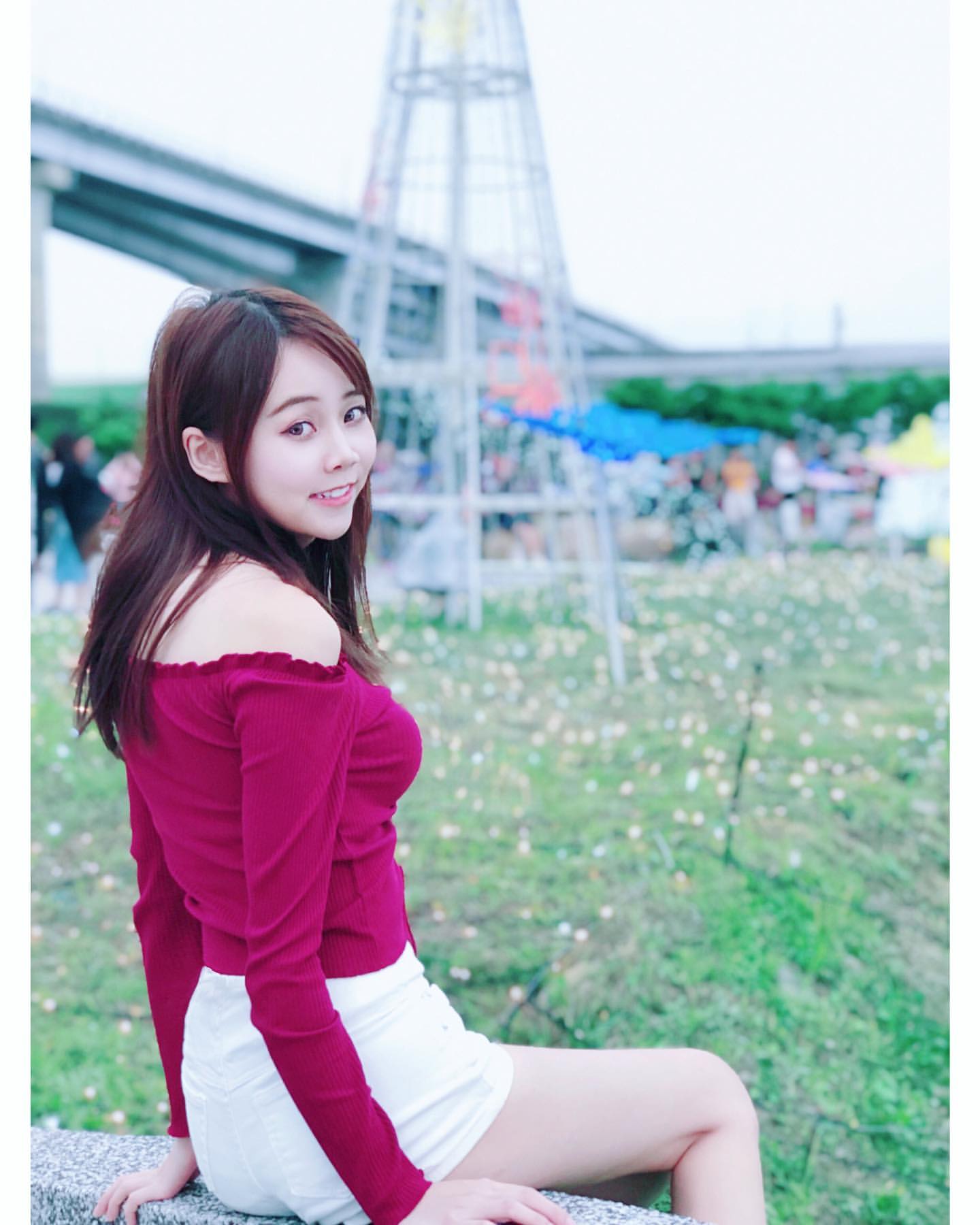 The host of the electro-sports campaign, Liu Fung Super Pop Song, makes you completely down.-第1章-图片2