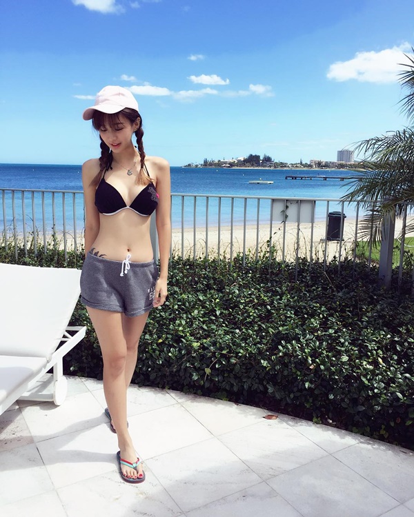 香港正妹 樂宜 Lok Yii-第1章-图片4