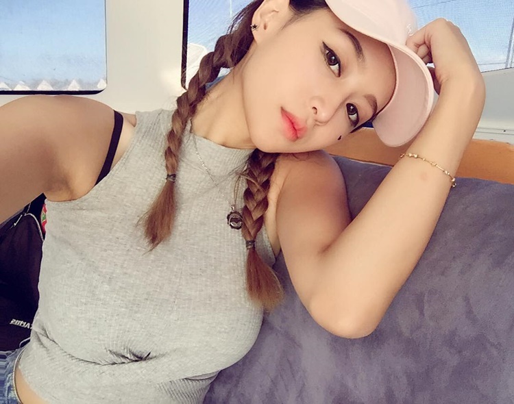 香港正妹 樂宜 Lok Yii-第1章-图片22