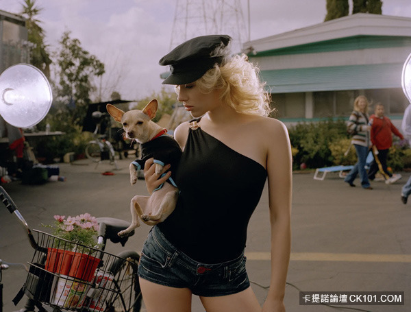Scarlett Johansson as Scarlet Johansson-第1章-图片257