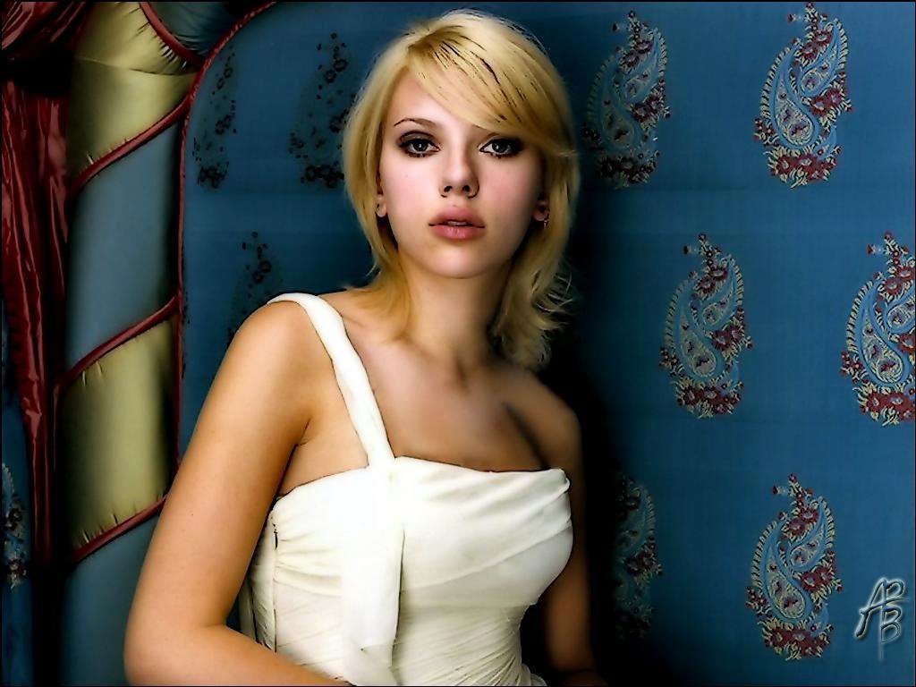 Scarlett Johansson as Scarlet Johansson-第1章-图片276