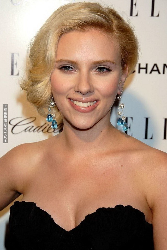 Scarlett Johansson as Scarlet Johansson-第1章-图片319