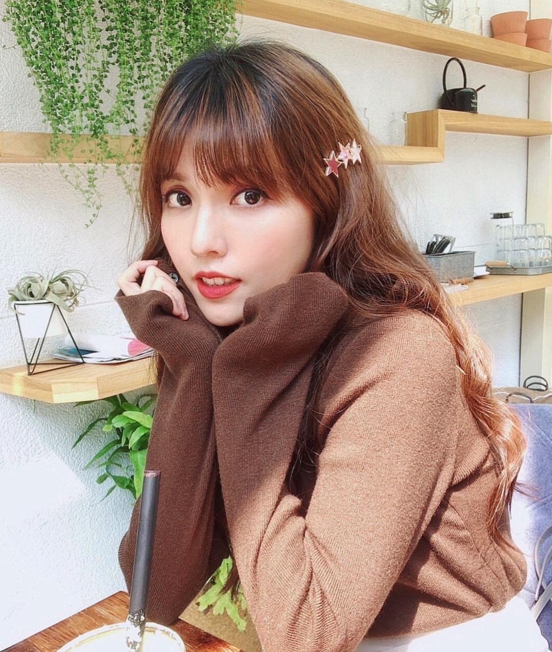 美妝網紅GINA HELLO嬌羞微笑超有殺傷力-第1章-图片8