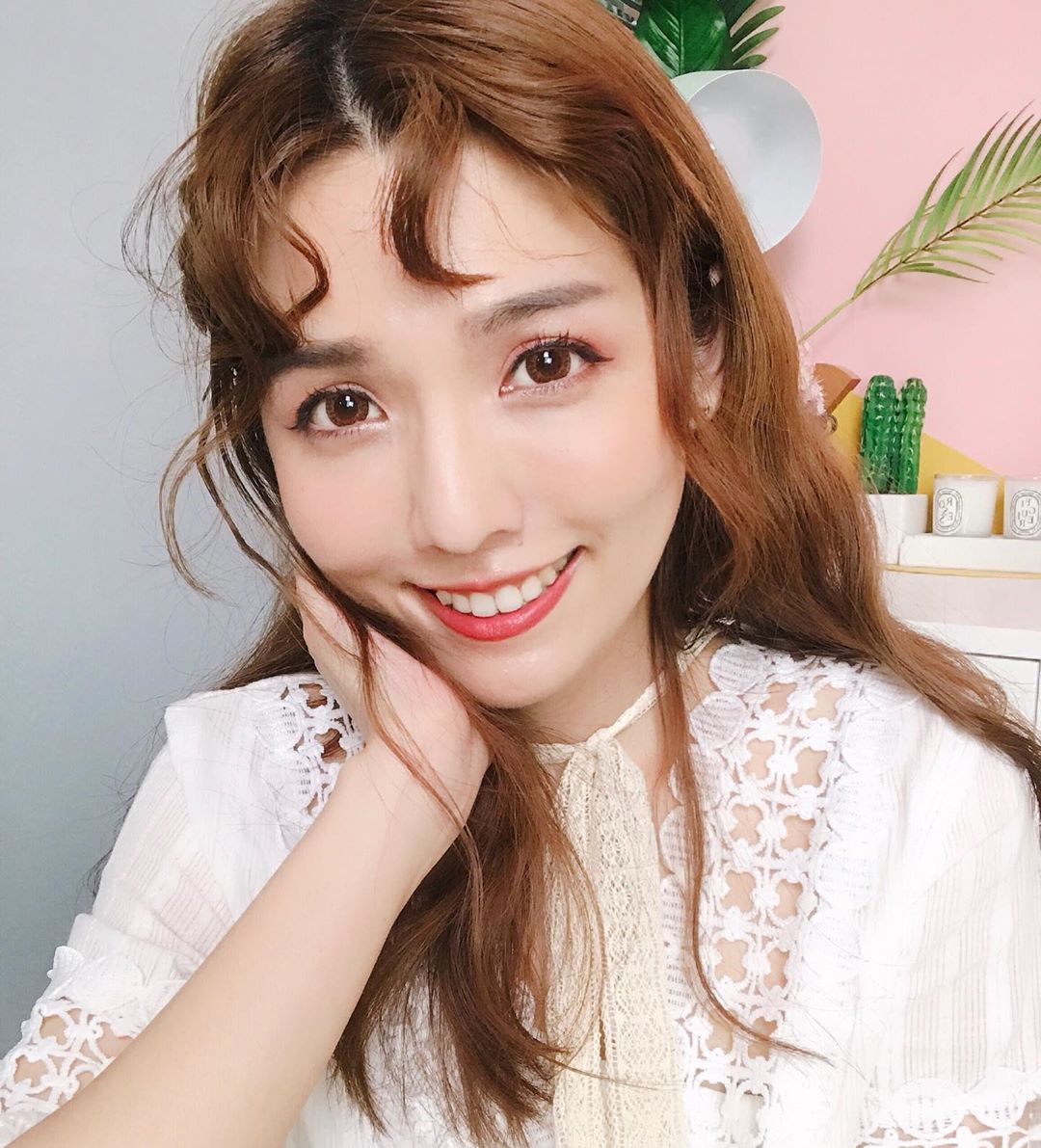 美妝網紅GINA HELLO嬌羞微笑超有殺傷力-第1章-图片10