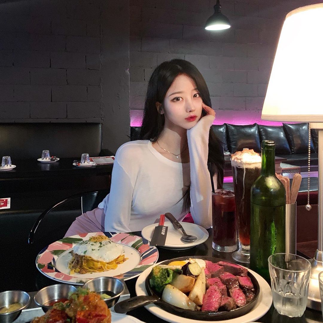 高顏值韓國妹子重磅木瓜奶 視覺超衝擊想搭訕-第1章-图片6