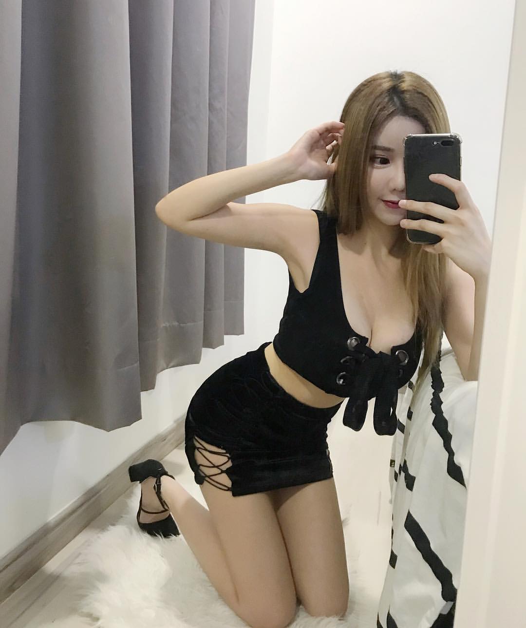 Zhou Shenyang showed S curve Naomi's body just to catch your eye.-第1章-图片15