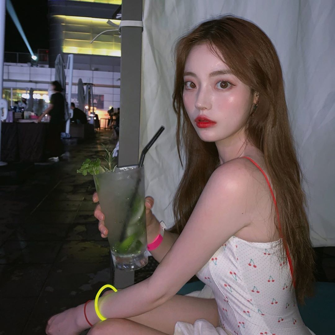 天使系御姊極品美顏 勾魂美腿讓人無法冷靜-第1章-图片8