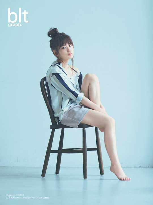 山下美月、乃木坂3期生エース山下美月、美肌が際立つヌーディーなキャミ姿でSEXYな色...-第1章-图片5