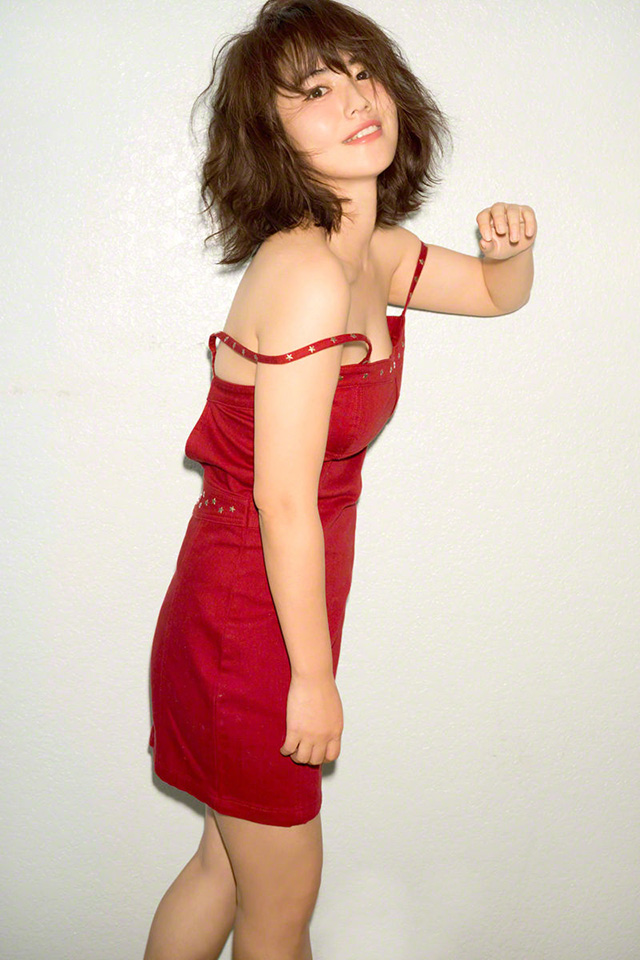 2016年6月14日 【寫真】磯山沙也加發放32歲精緻臉孔和誘人F奶-第1章-图片7