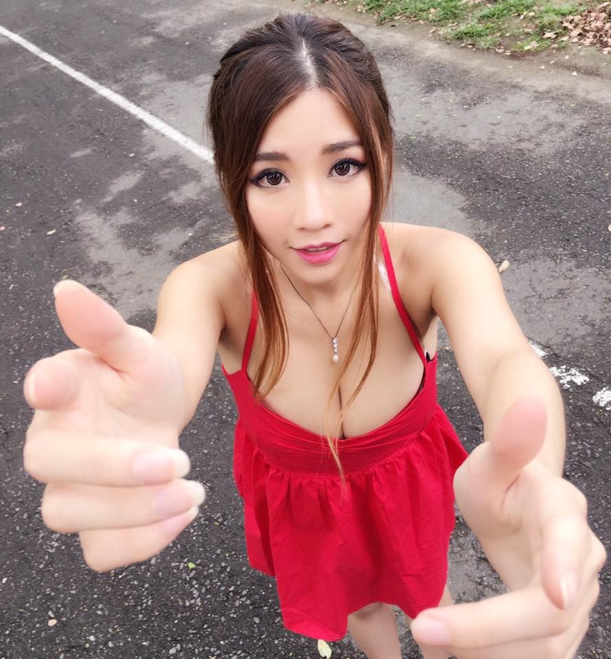 17平台女主播陳姿含 火辣身材外拍寫真-第1章-图片28