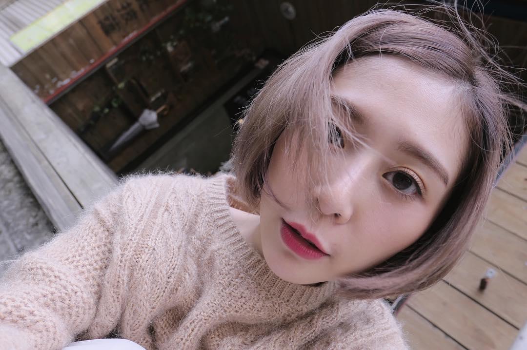 台灣美女劉璟瑩 鬼靈精怪私房照-第1章-图片5