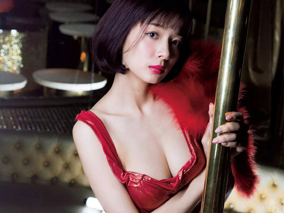 モデル 岡田紗佳のエッチなグラビア畫像-第1章-图片7