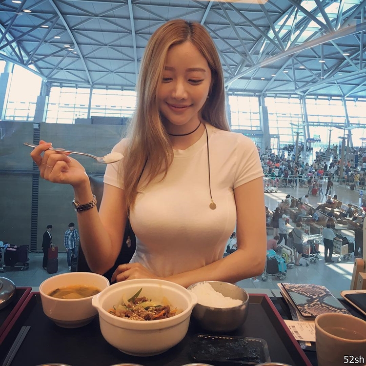 韓國正妹 Yun Sarang-第1章-图片3