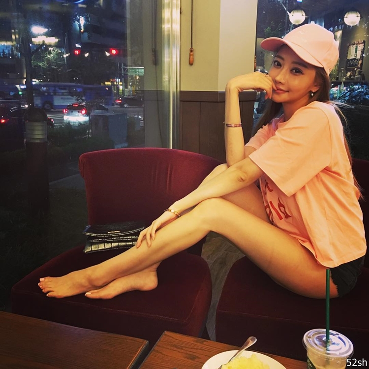 韓國正妹 Yun Sarang-第1章-图片7