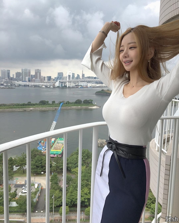 韓國正妹 Yun Sarang-第1章-图片13