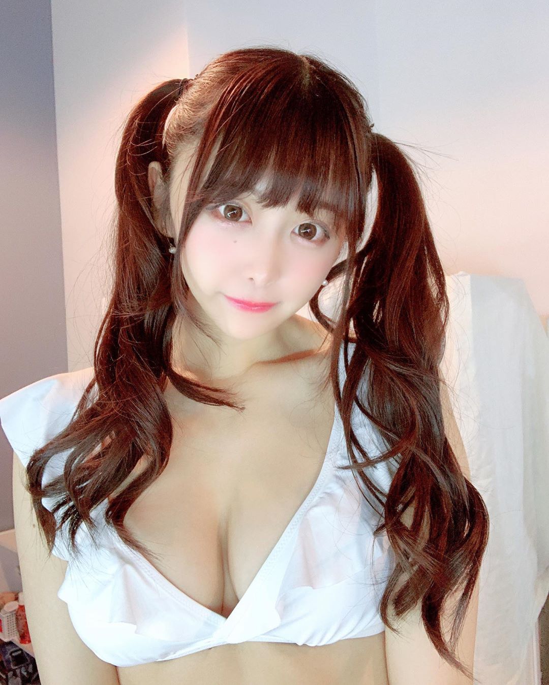 真島なおみ 有著渾圓美乳和修長美腿 容易讓人失血過多-第1章-图片4