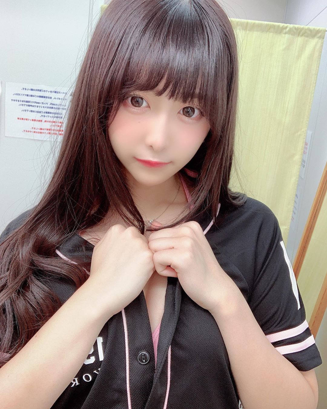 真島なおみ 有著渾圓美乳和修長美腿 容易讓人失血過多-第1章-图片10