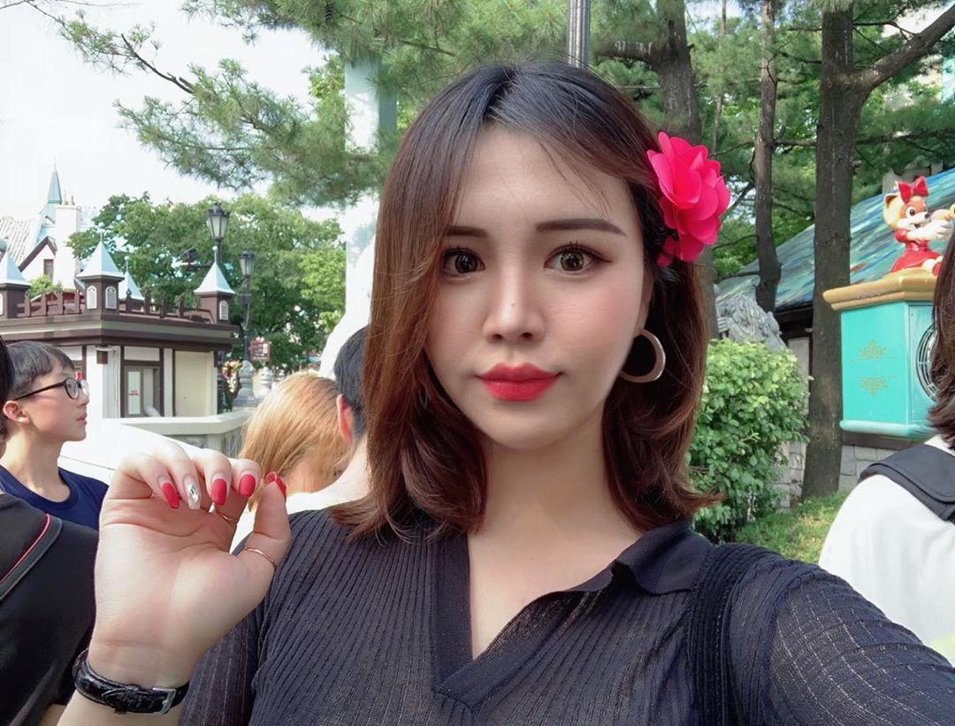 甜美外表私藏巨雪白奶 一手無法掌握太犯規-第1章-图片16