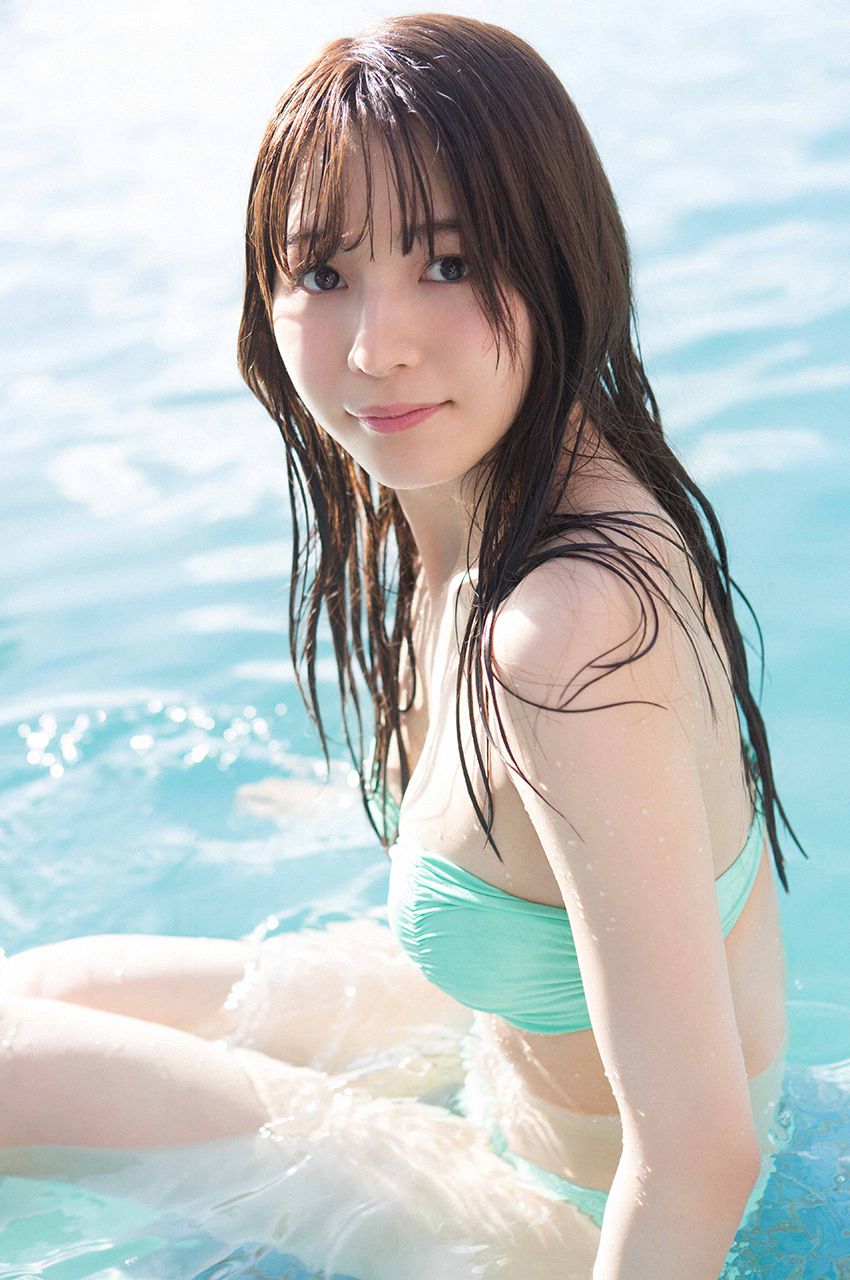 傳谷英里香 性感泳裝初展露 呈現自己最美的體態-第1章-图片13