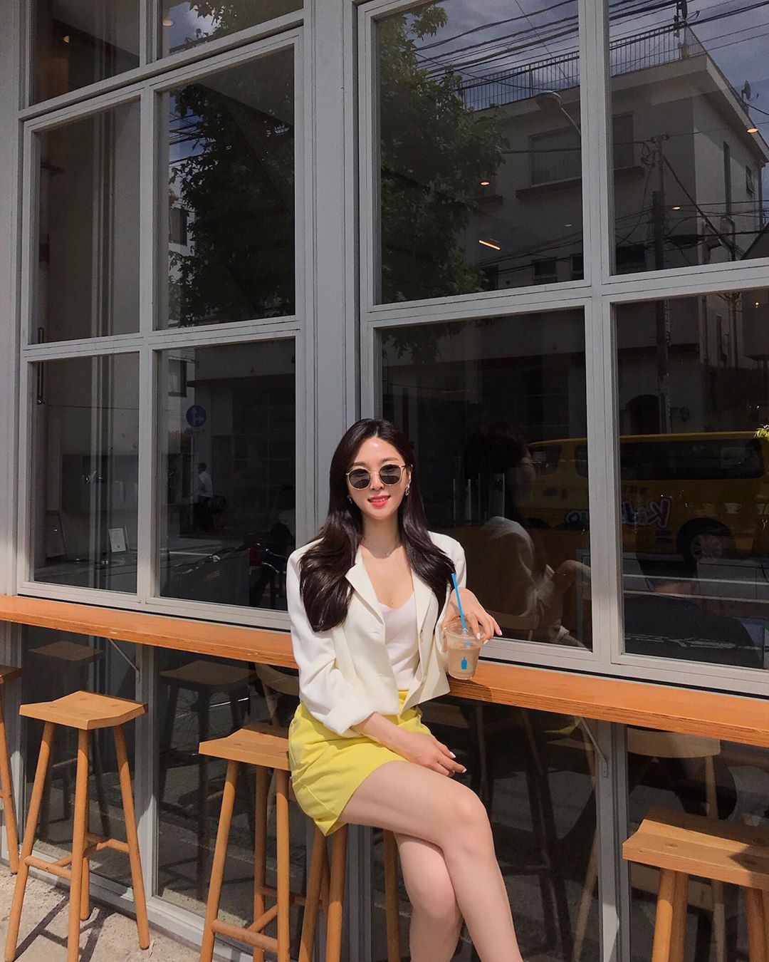 渾圓嫩乳超飽滿 撩人姿態讓大家戀愛感爆棚-第1章-图片9