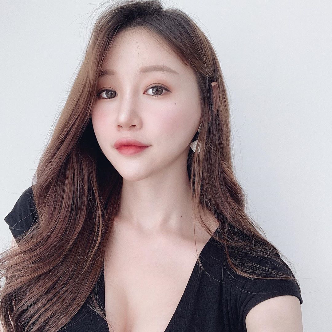 雪白大饅頭實在太犯規 魅力顏值女神讓人驚艷