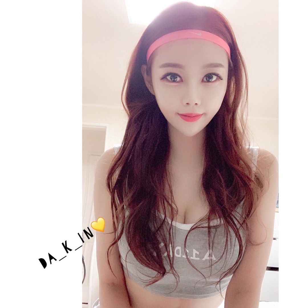 韓國超美大學生 碗公奶螞蟻腰征服網友的心-第1章-图片2