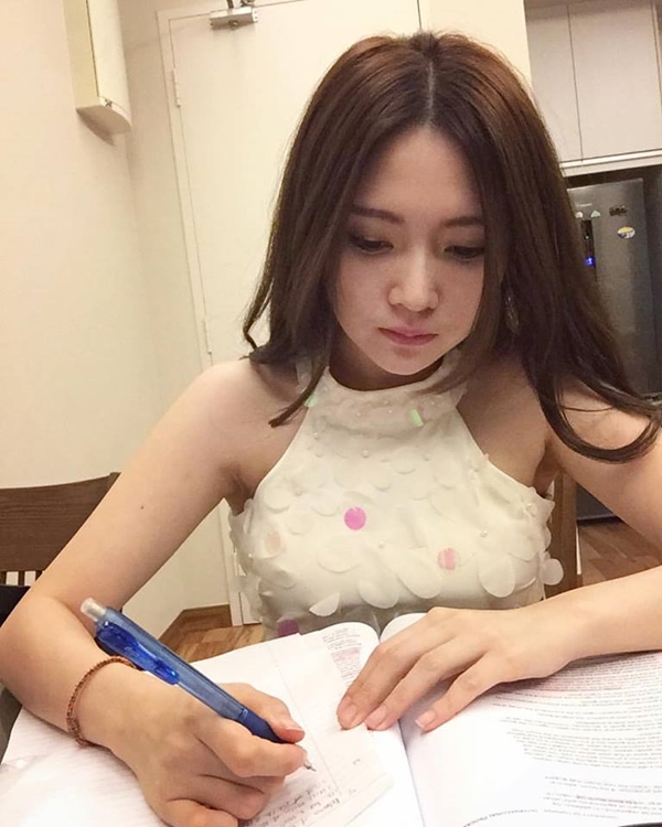 大馬正妹Annekiebabey-第1章-图片12