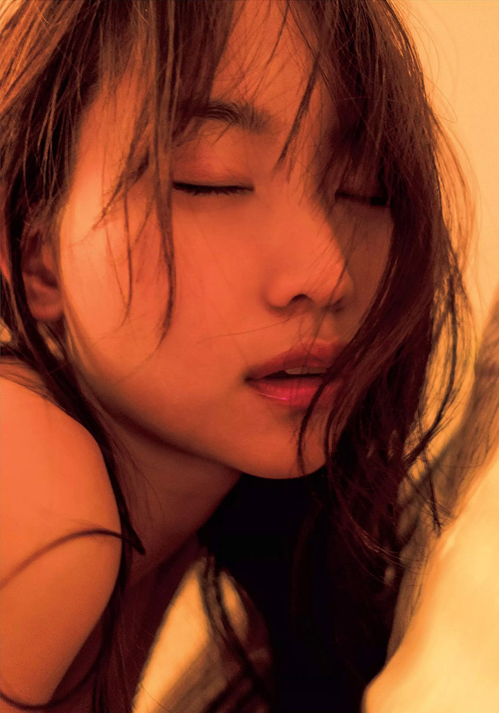 2018年6月28日 【寫真】永尾瑪利亞首度挑戰半裸模擬床戰寫真意識十分大膽 (33P,片)-第1章-图片31