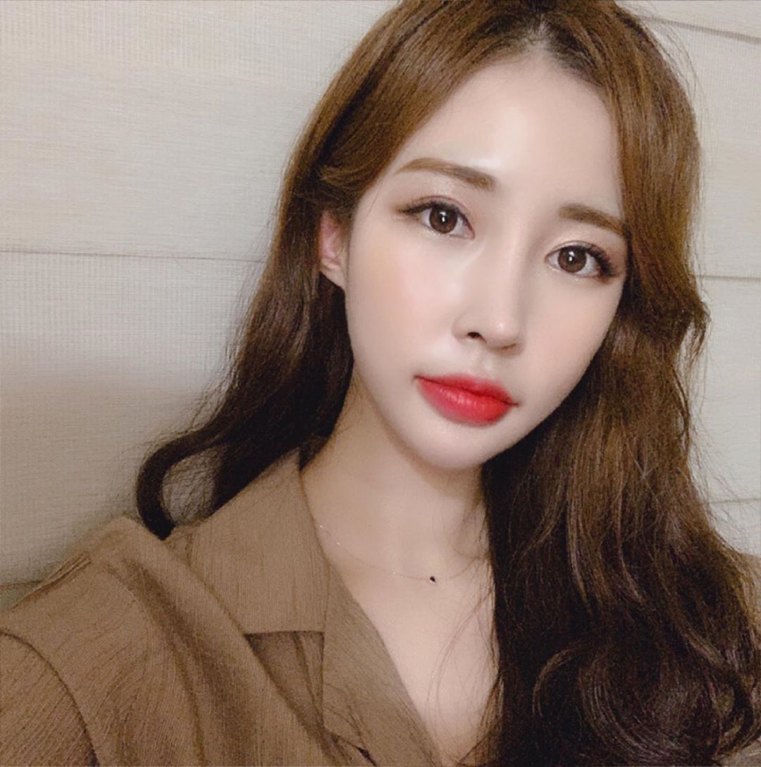 甜美作風天菜等級 白裡透紅肌膚超惹火-第1章-图片2