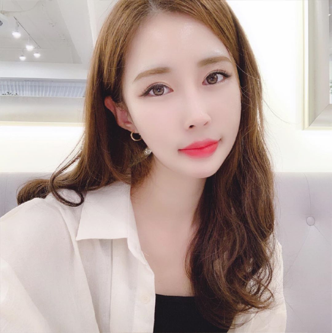 甜美作風天菜等級 白裡透紅肌膚超惹火-第1章-图片3