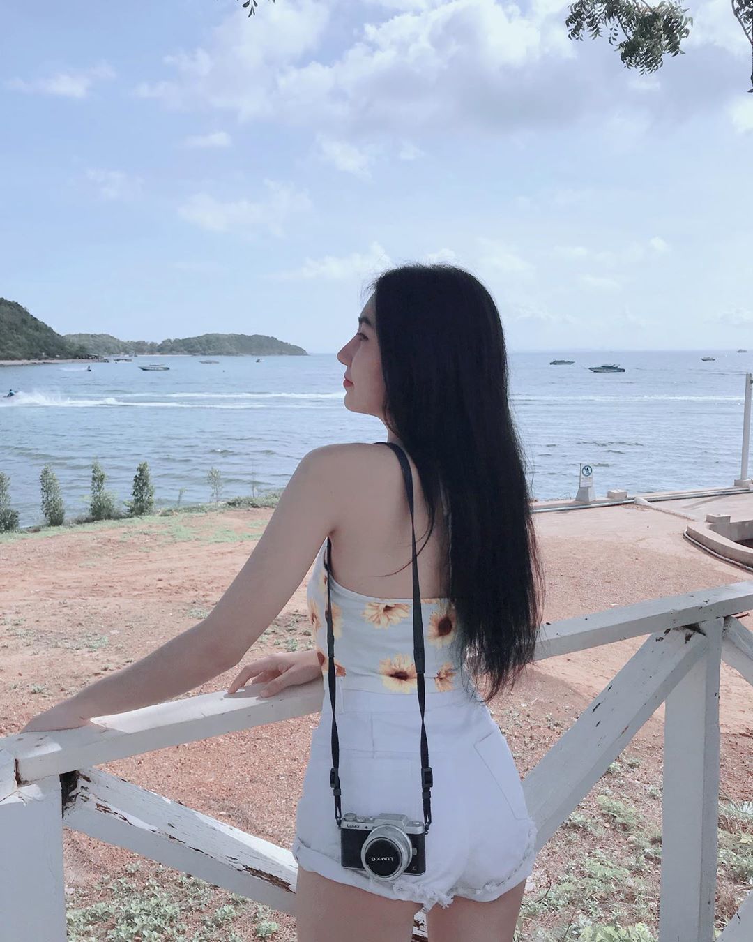 白嫩雪肌美到會冒泡 身材不藏私殺傷力十足-第1章-图片10