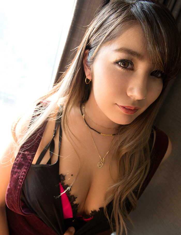豊満おっぱいの谷間で挾んでシコシコしてほしい(18P)-第1章-图片10