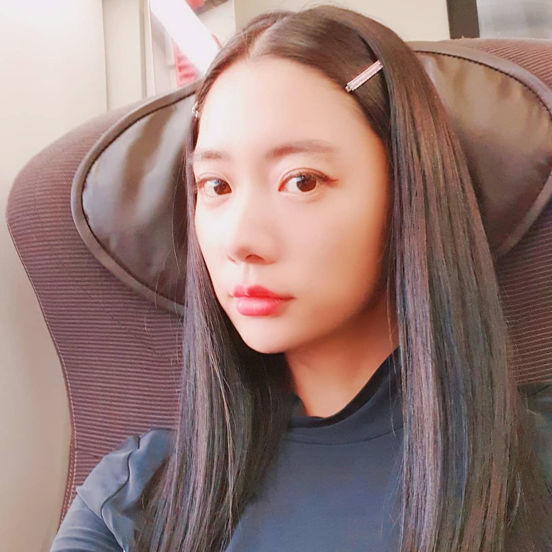 英韓混血大姊姊 炙手可熱好身材大家都淪陷-第1章-图片2