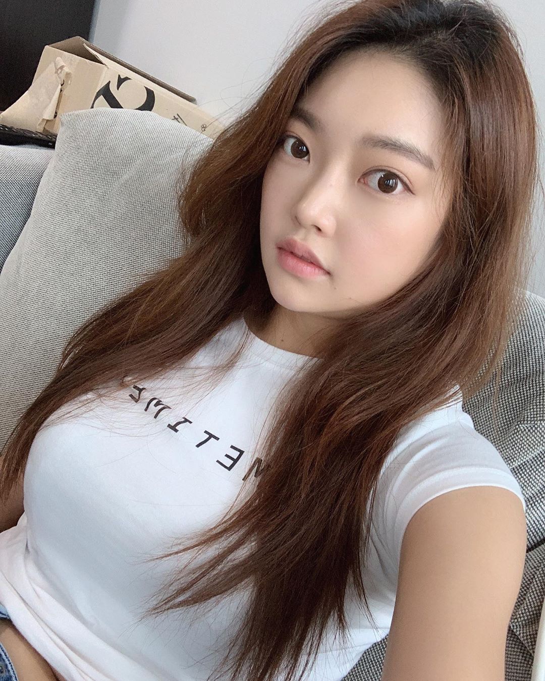 清新甜美女立體五官 露出身材姣好秒墜愛河-第1章-图片3