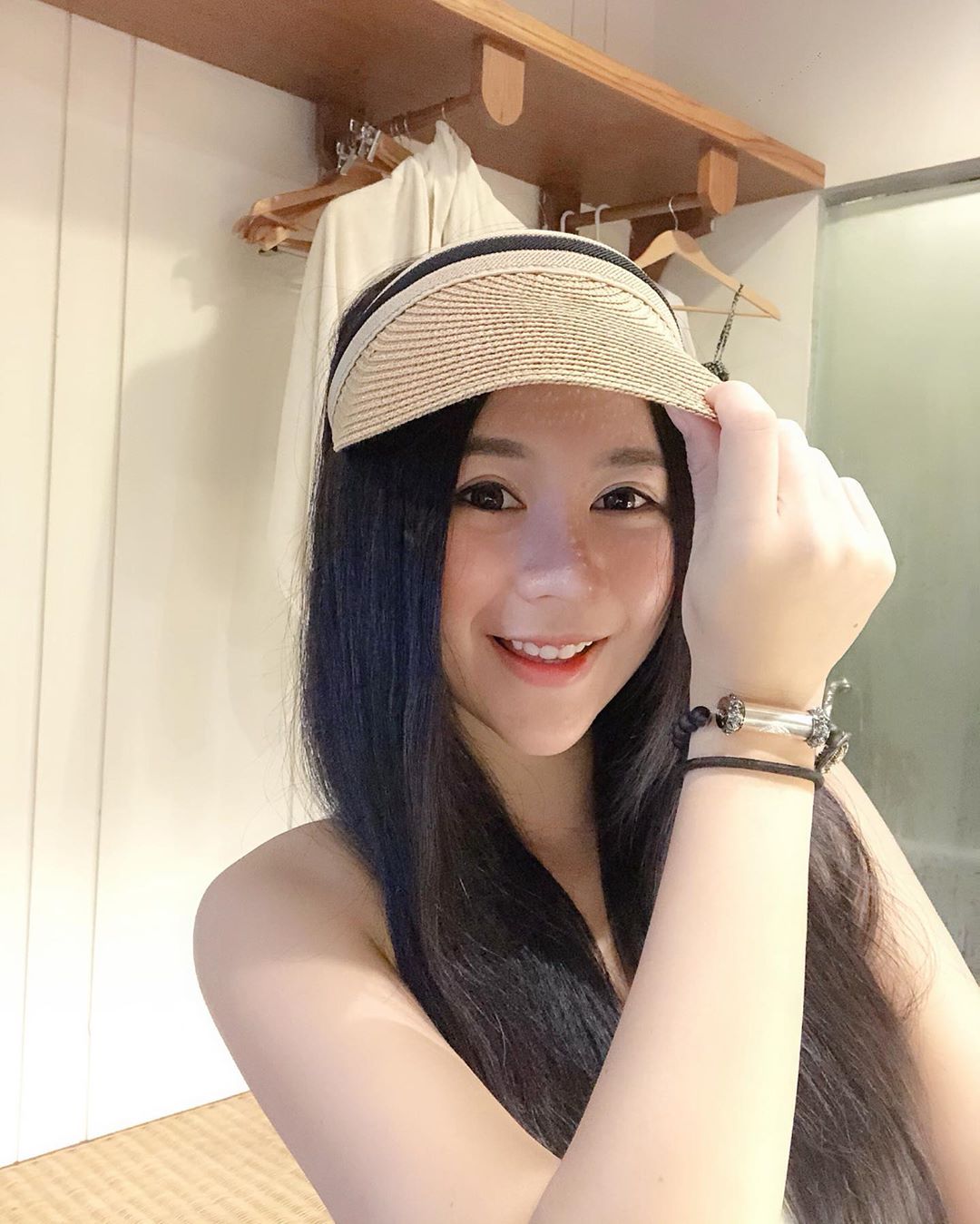隱乳泰國姊姊 正面看出飽滿曲線讓網友躁動-第1章-图片4