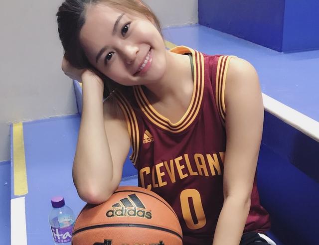 香港女籃新生代美女方詠琳(Jessie)籃球界的「陳妍希」，籃球MM方詠琳，在藝人籃球隊擔...-第1章-图片5