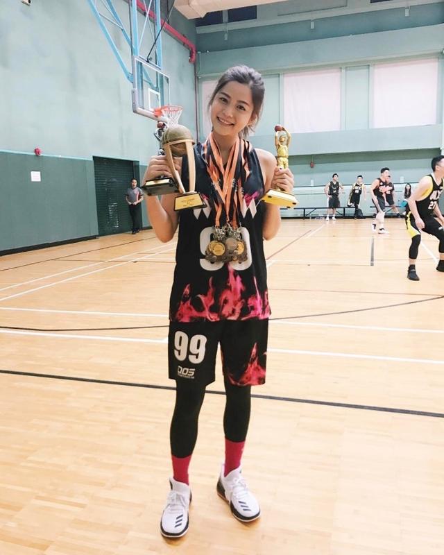 香港女籃新生代美女方詠琳(Jessie)籃球界的「陳妍希」，籃球MM方詠琳，在藝人籃球隊擔...-第1章-图片18