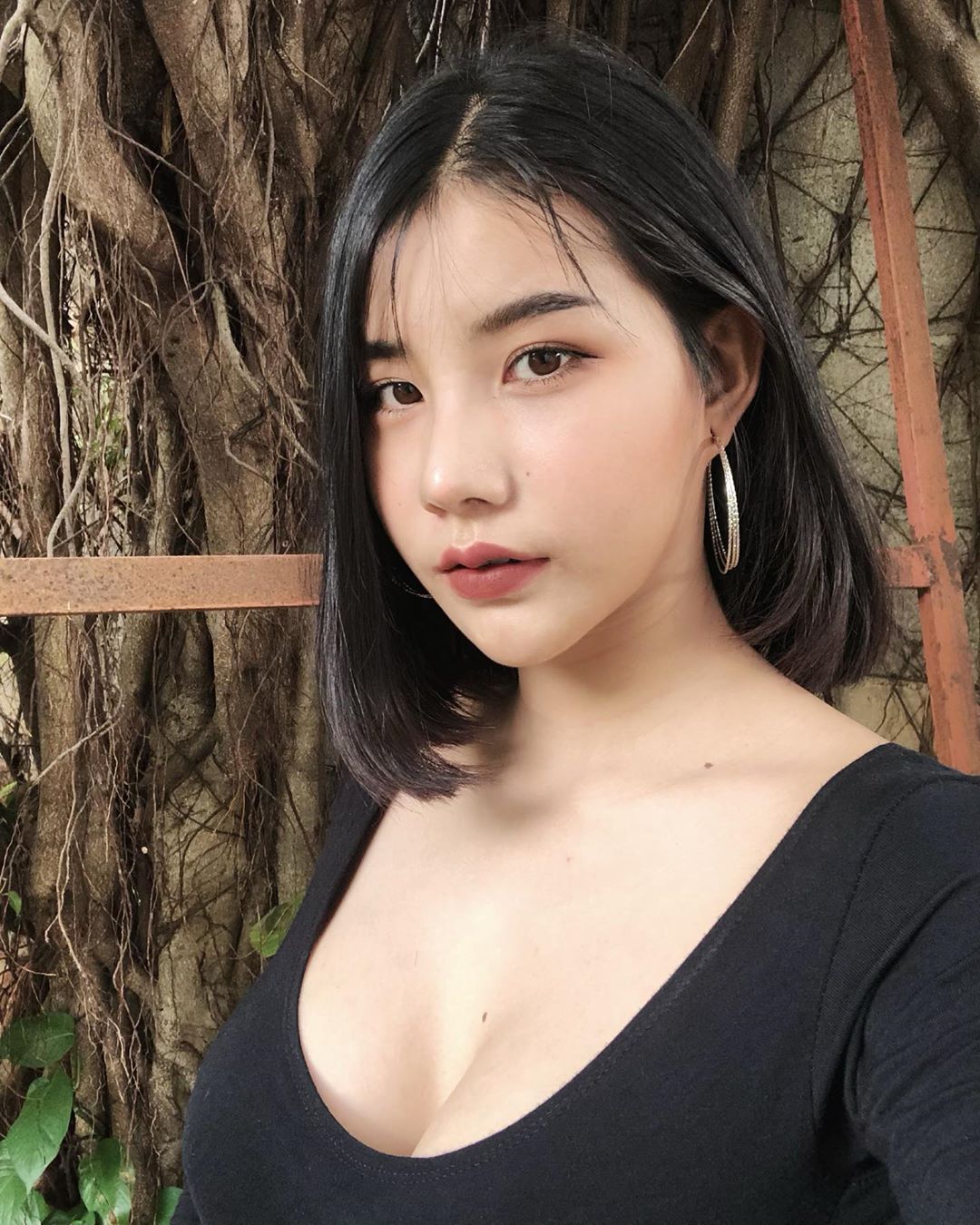 短髮俏妞衣服緊繃 飄出極致醇濃奶香味-第1章-图片13