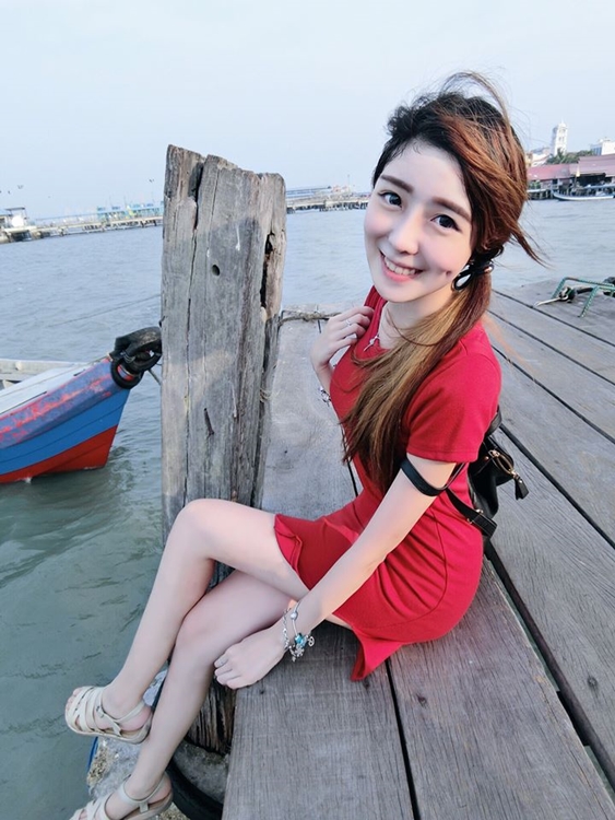 大馬正妹 Foong Sin Yee-第1章-图片6